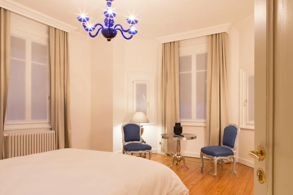 La Villa Carree Lille 0*,